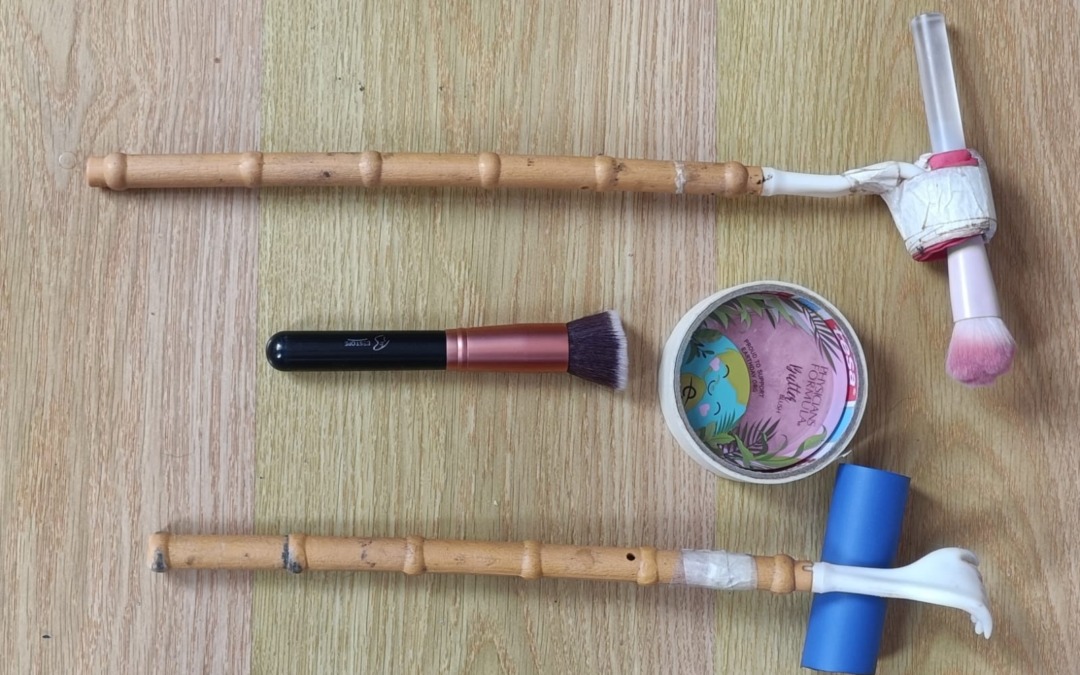 Adapted Makeup Brush